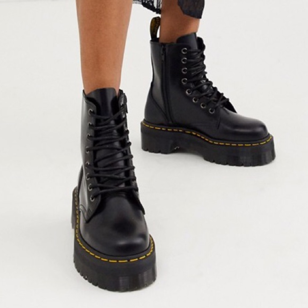 Dr Martens platform black jadon boots